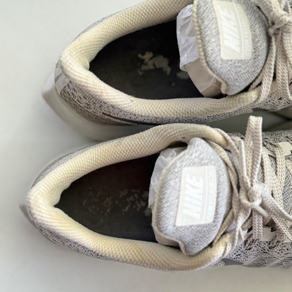 Women's Nike Zoom Pegasus 35 Running Shoes, Size 9.5 - Picture 9 of 11